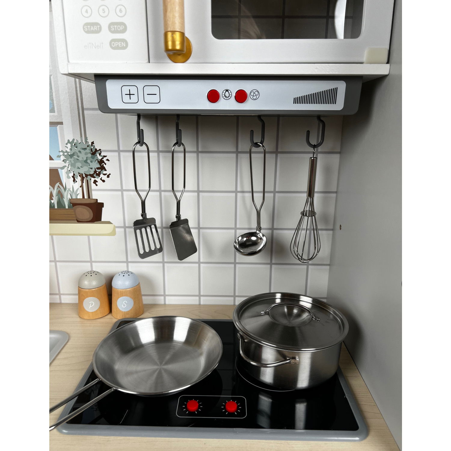 Детска дървена кухня с аксесоари Premium + комплект за готвач