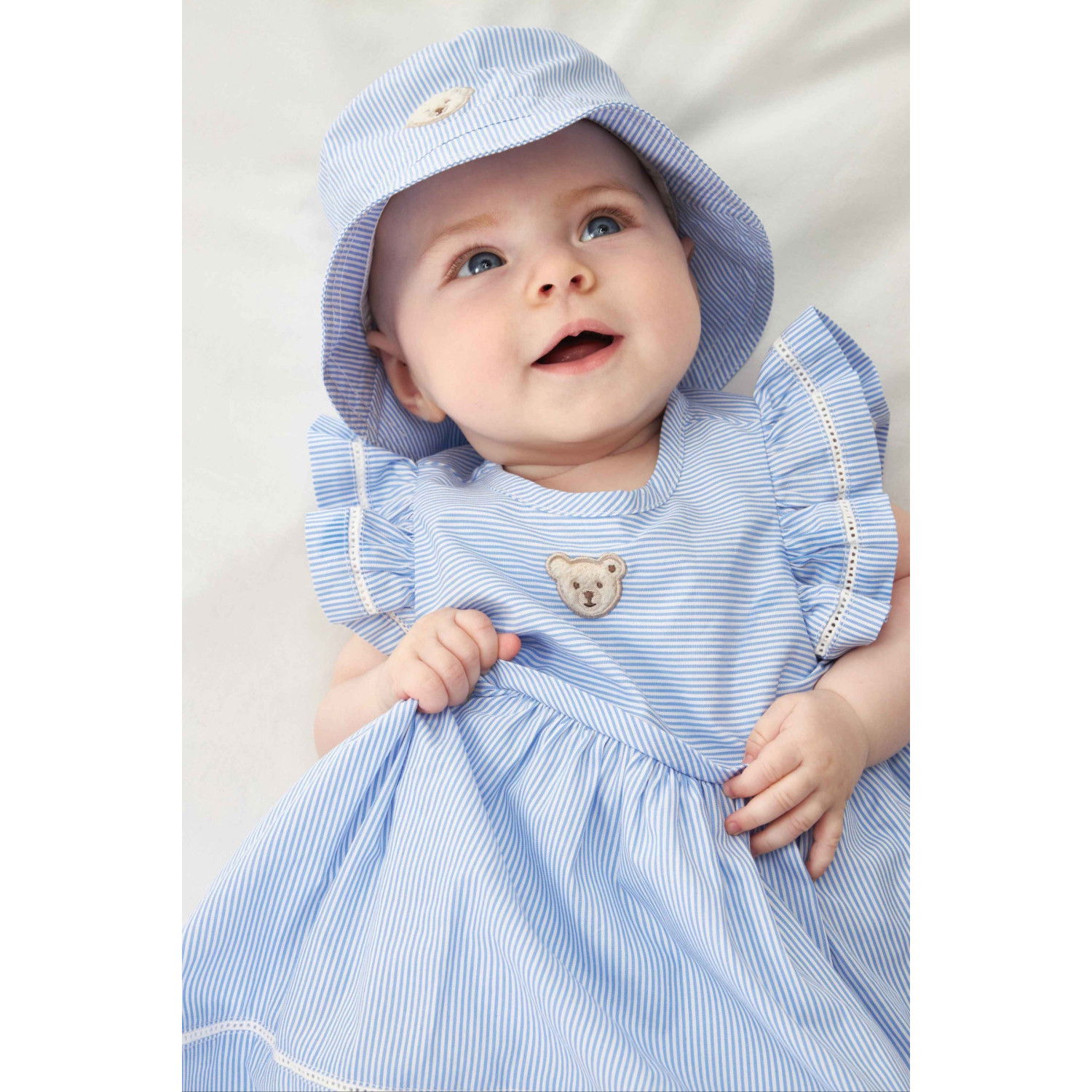 Лятна шапка Steiff