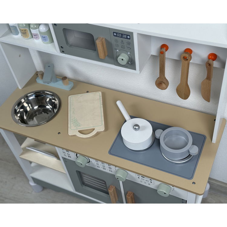 Детска дървена кухня с аксесоари Ели