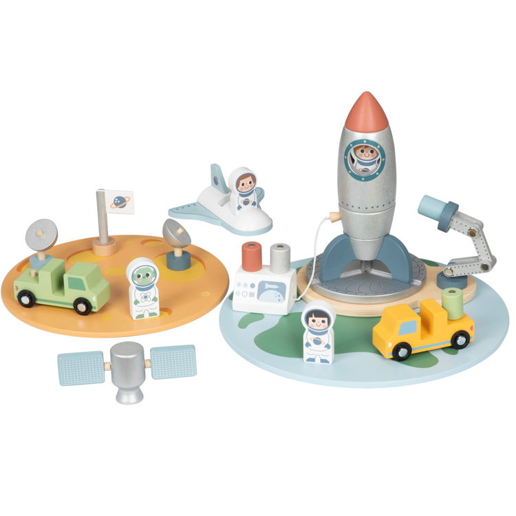 Дървена космическа площадка с ракета