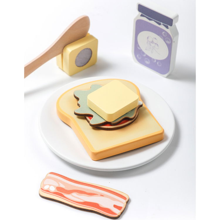 Дървен тостер с аксесоари