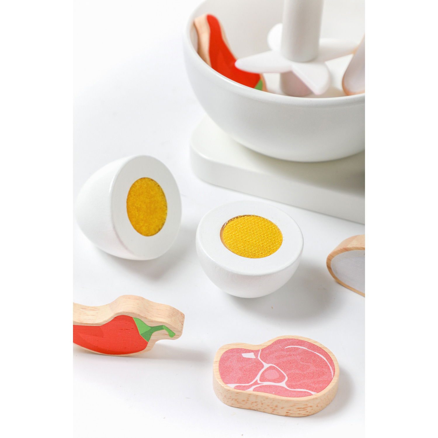 Дървен блендер с приставки и аксесоари