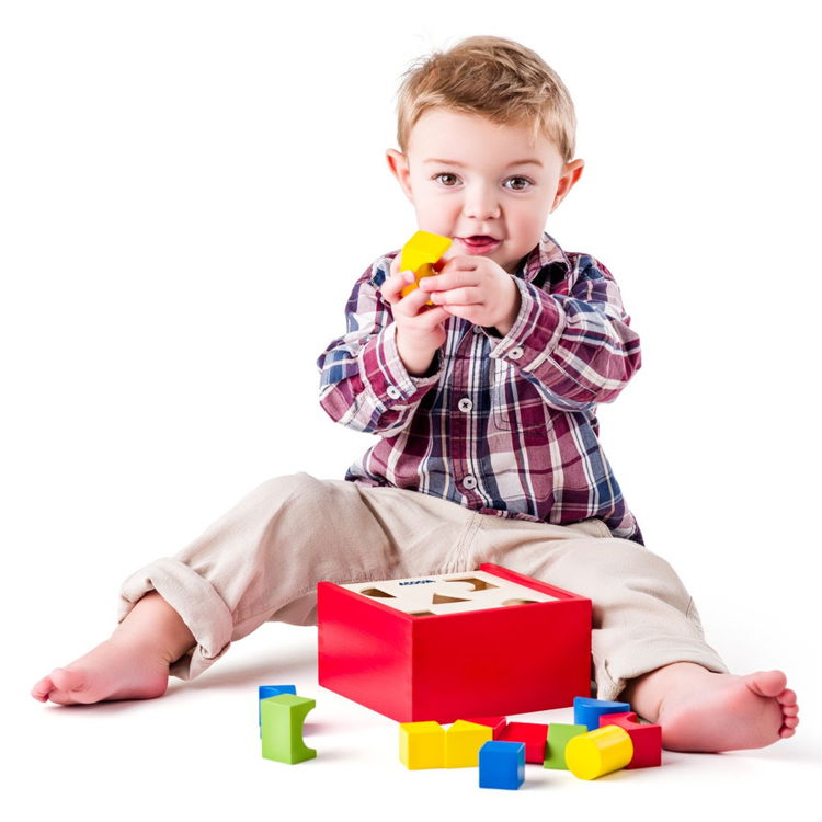 Дървен сортер в кутия