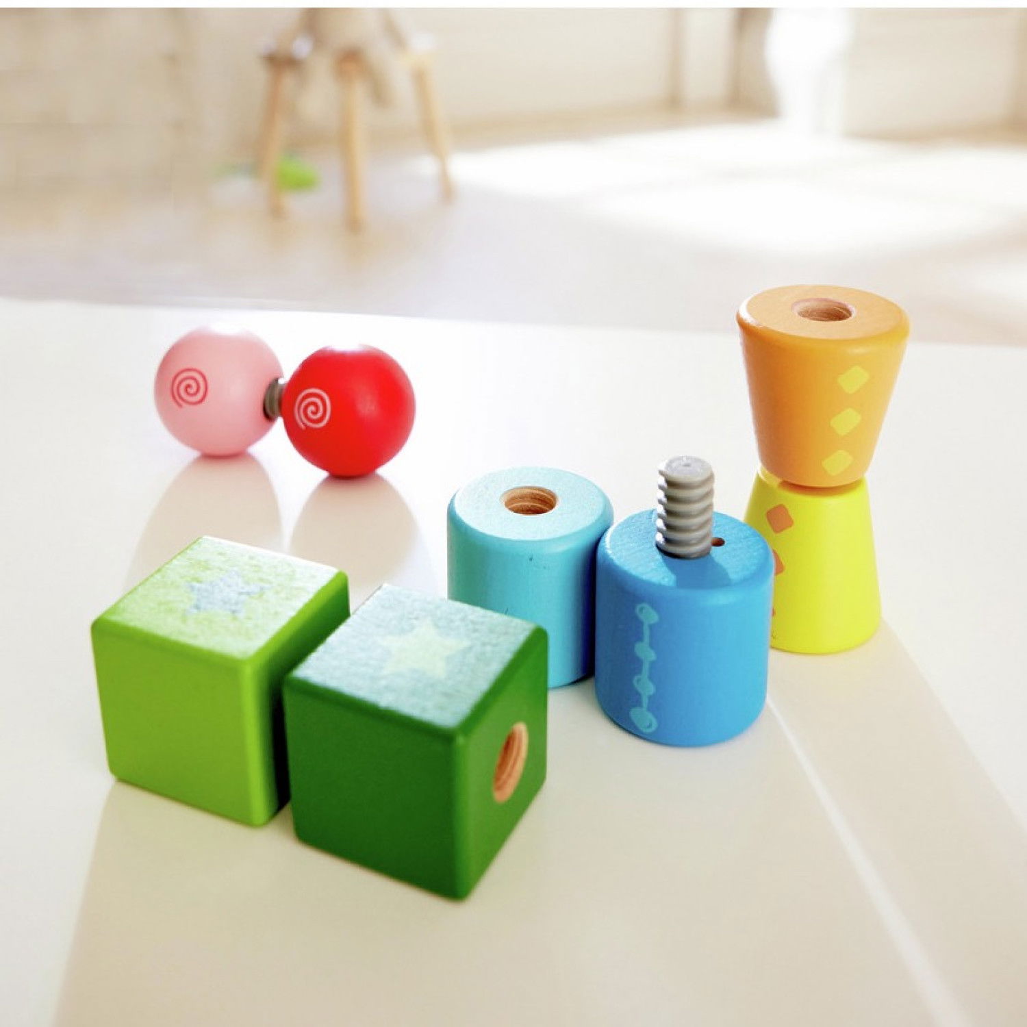 Дървен конструктор, Hape