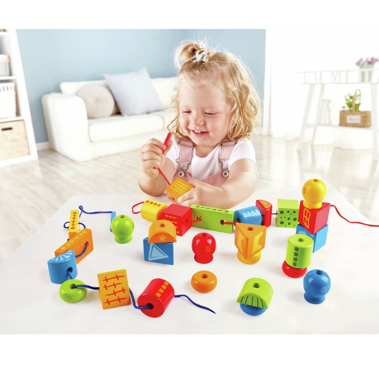 Дървени цветни форми за нанизване, Hape