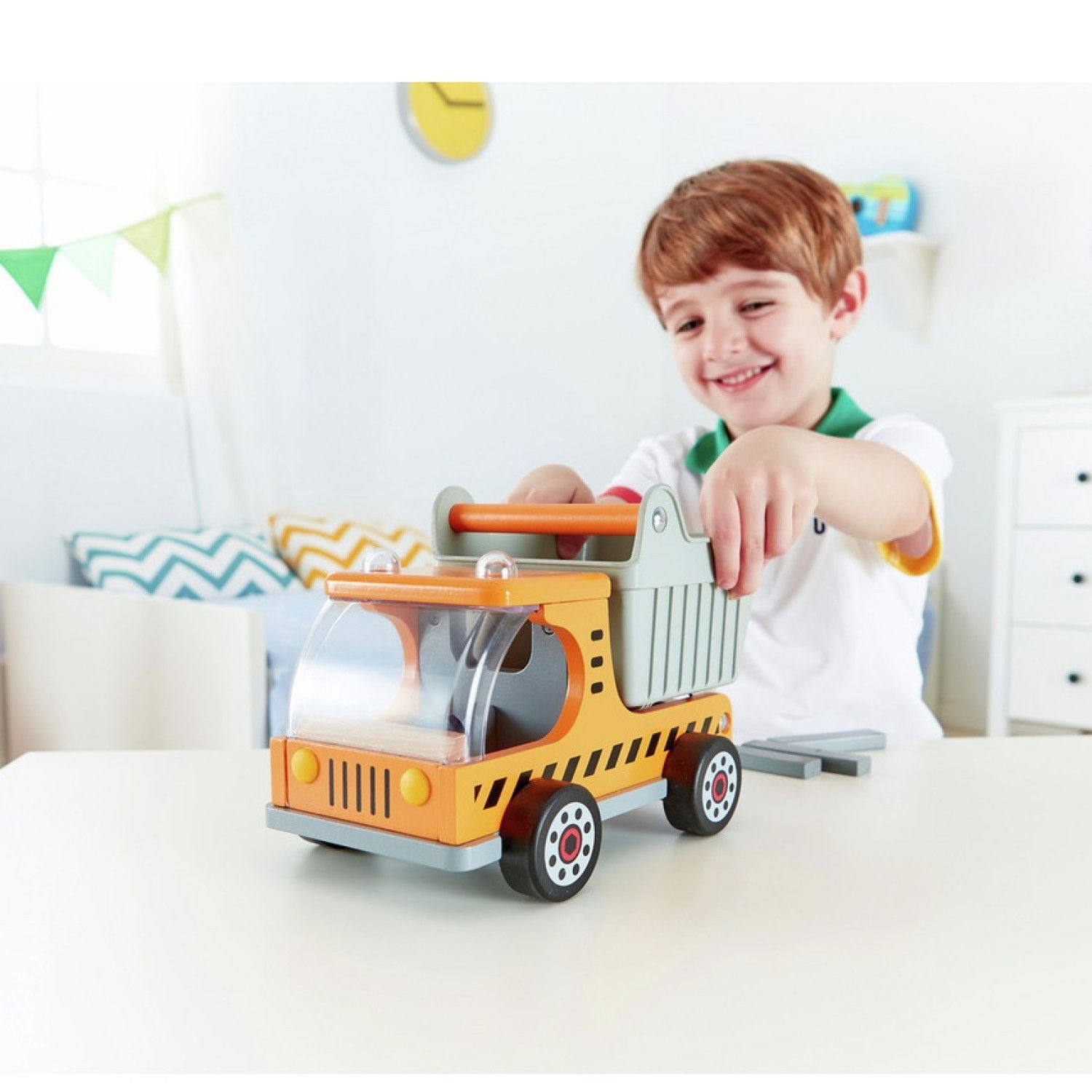 Дървен камион - самосвал, Hape