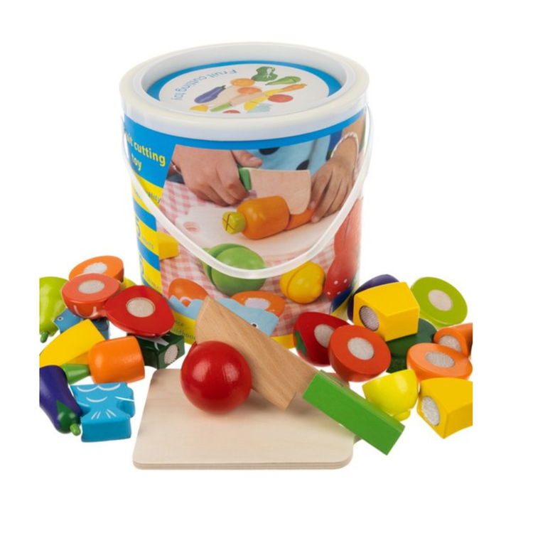 Дървени зеленчуци и плодове за рязане в кутия