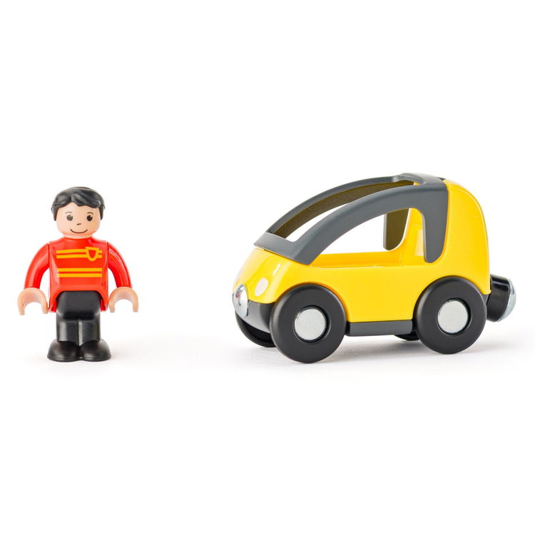 Дървен паркинг с гараж, асансьор и колички