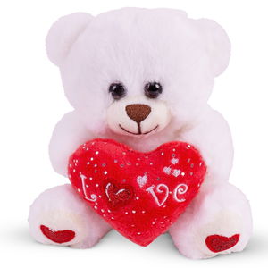 Плюшено мече със сърце