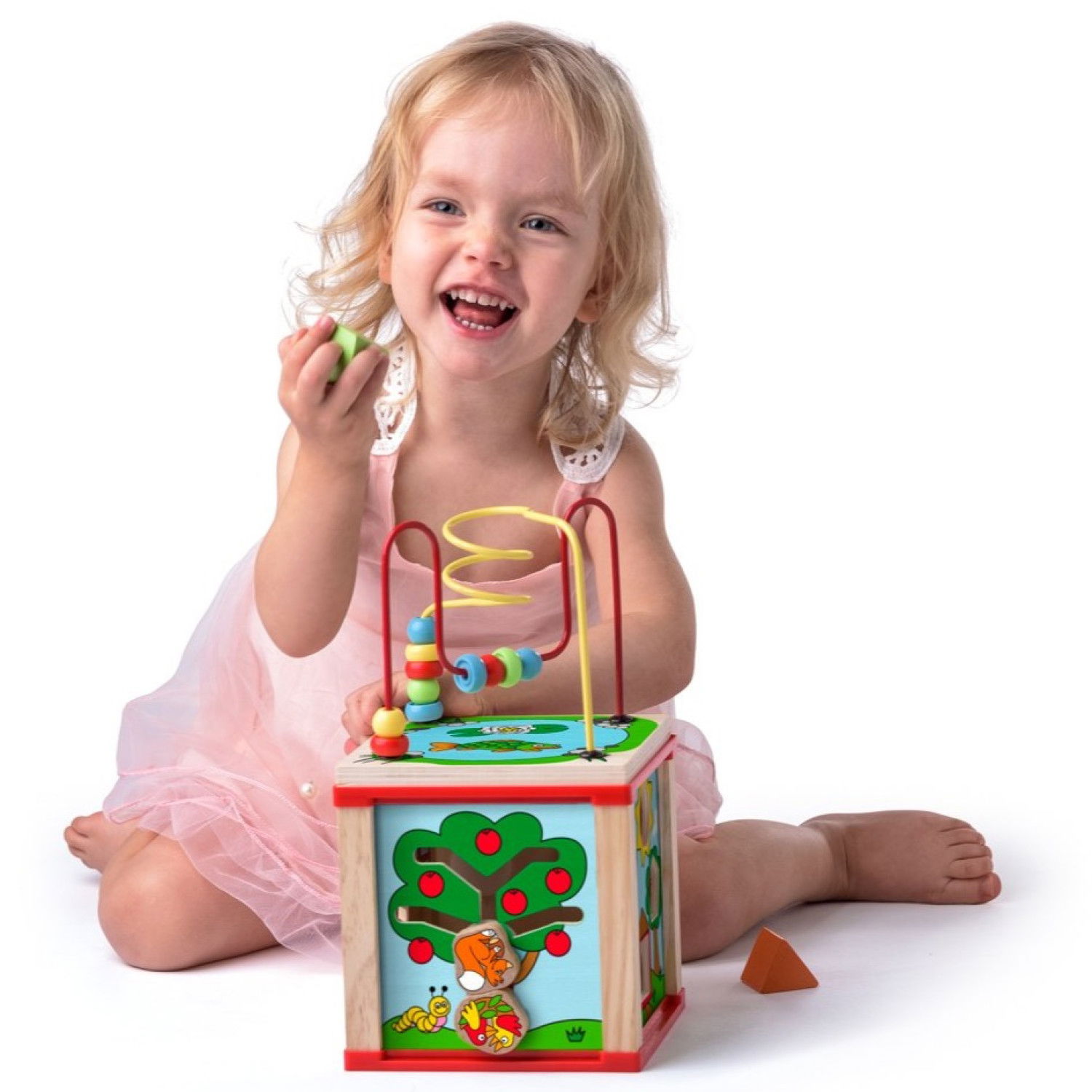 Дървен образователен куб