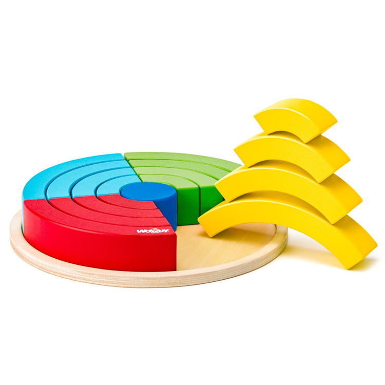 Дървени цветни дъги