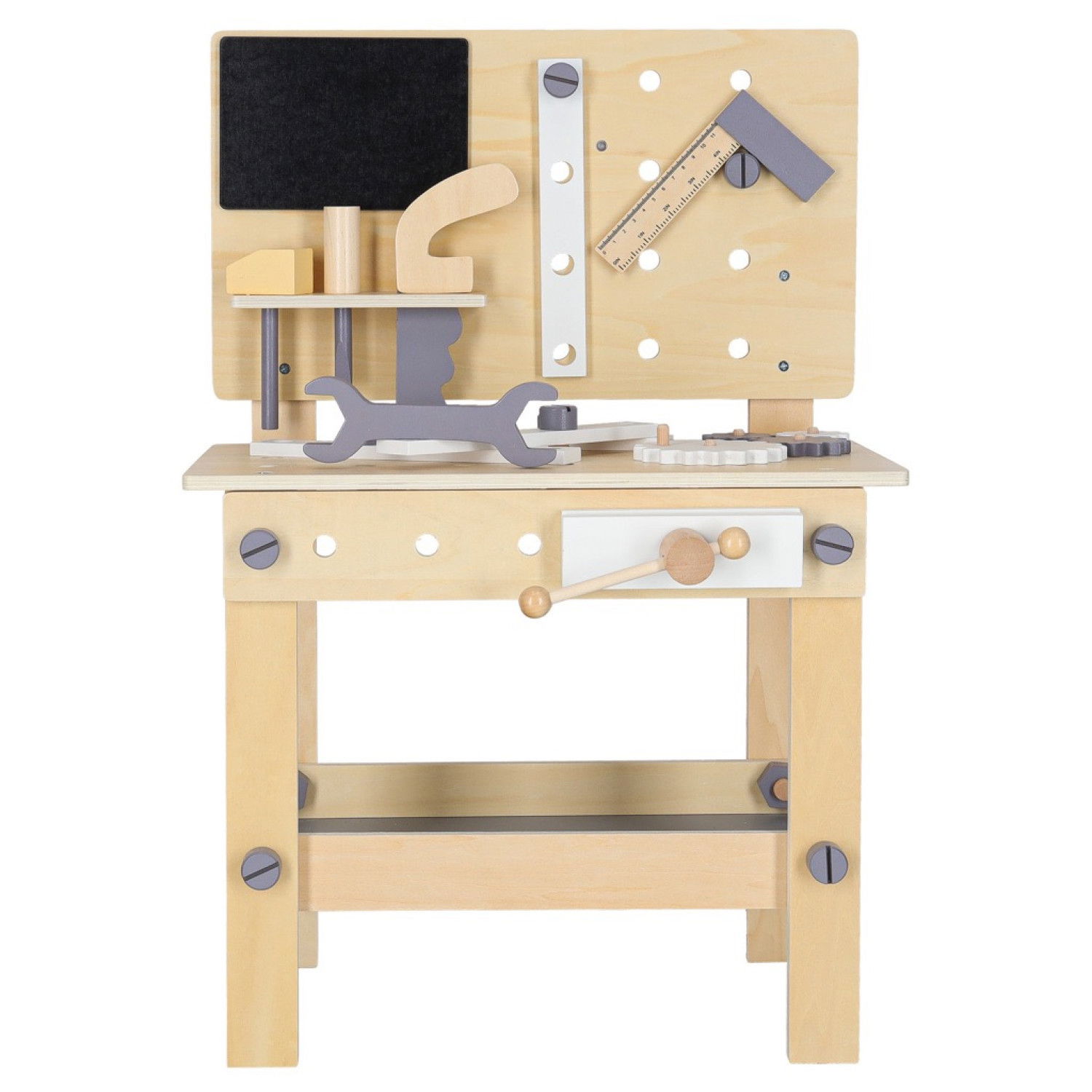 Дървена работилница с инструменти и аксесоари