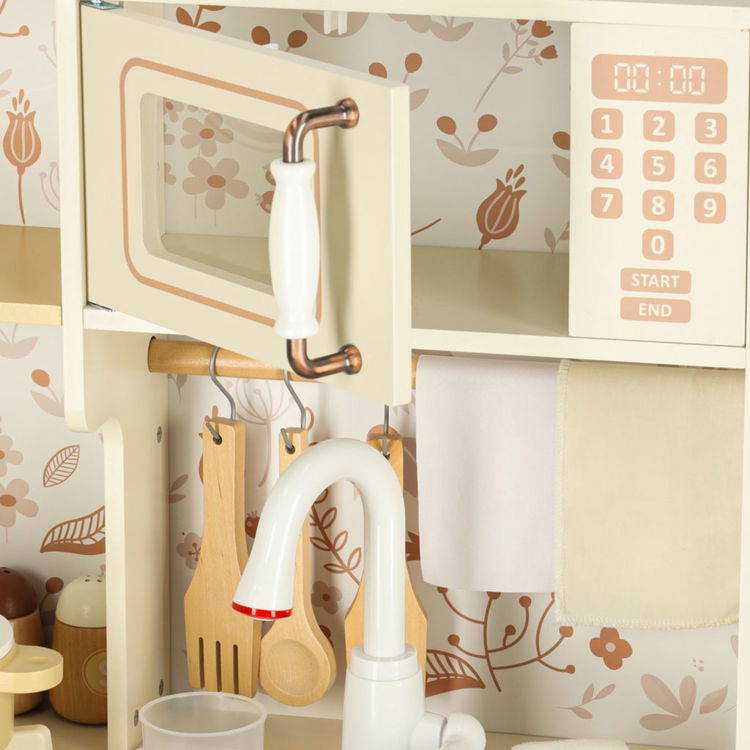 Детска дървена кухня с вода, звуци и светлина