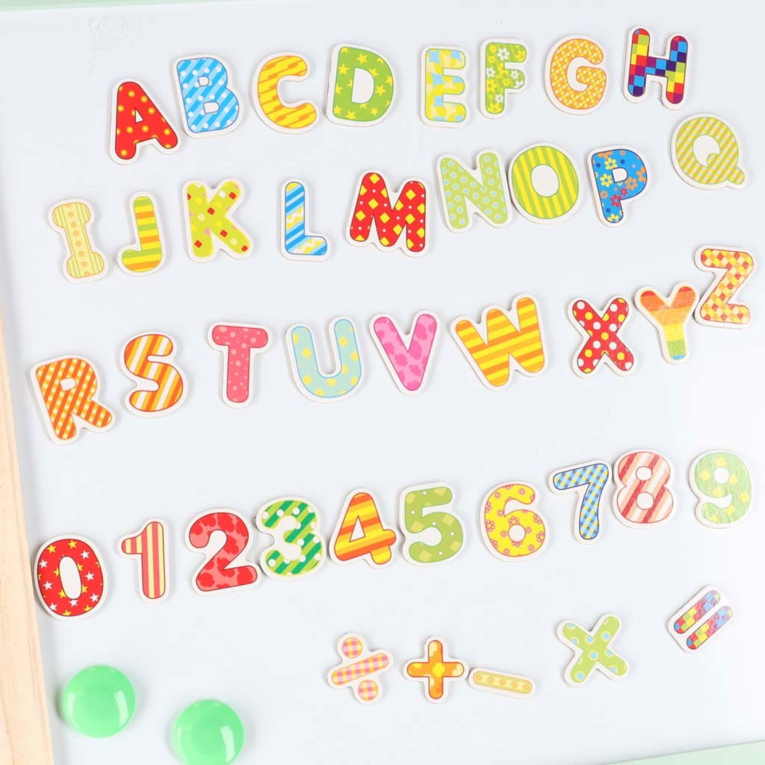 Двустранна магнитна въртяща дъска с аксесоари и кошници