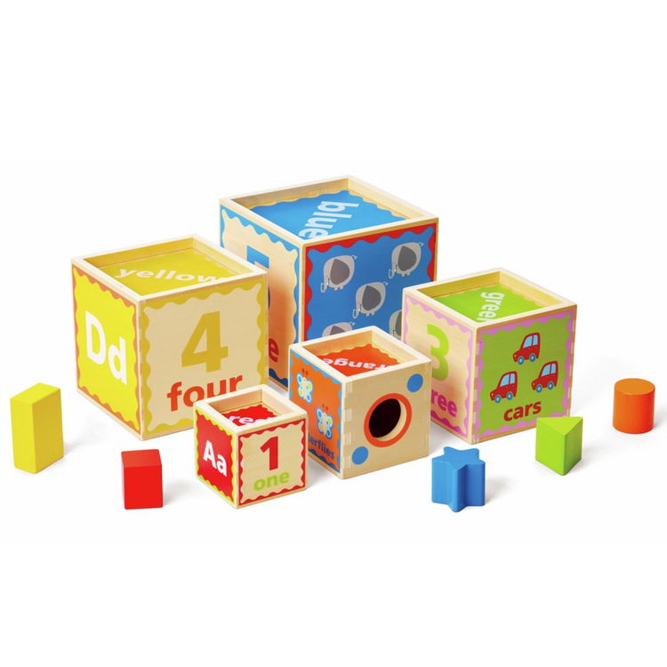 Дървена цветна пирамида - сортер, Hape