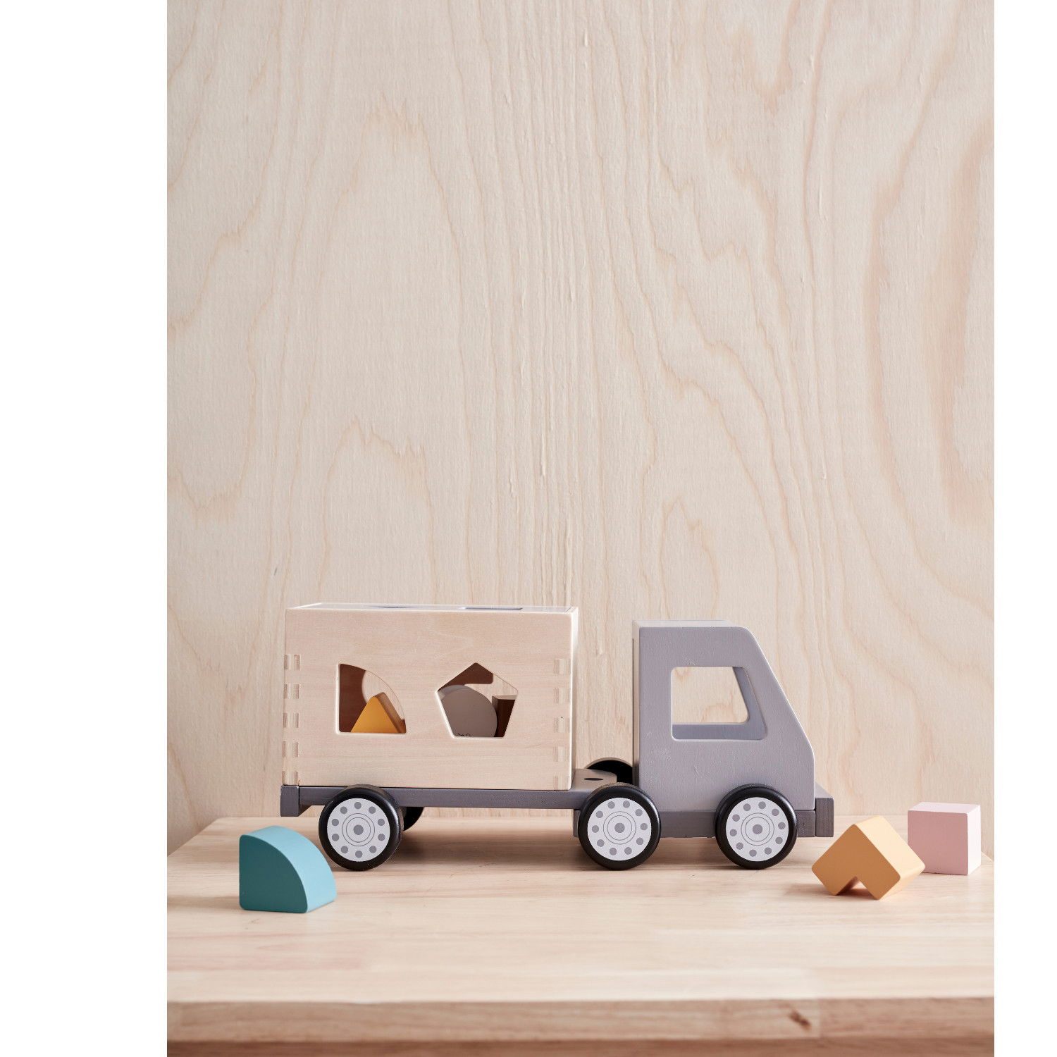 Дървен камион - сортер