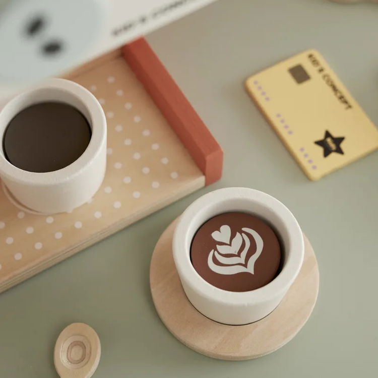 Дървен кафе магазин