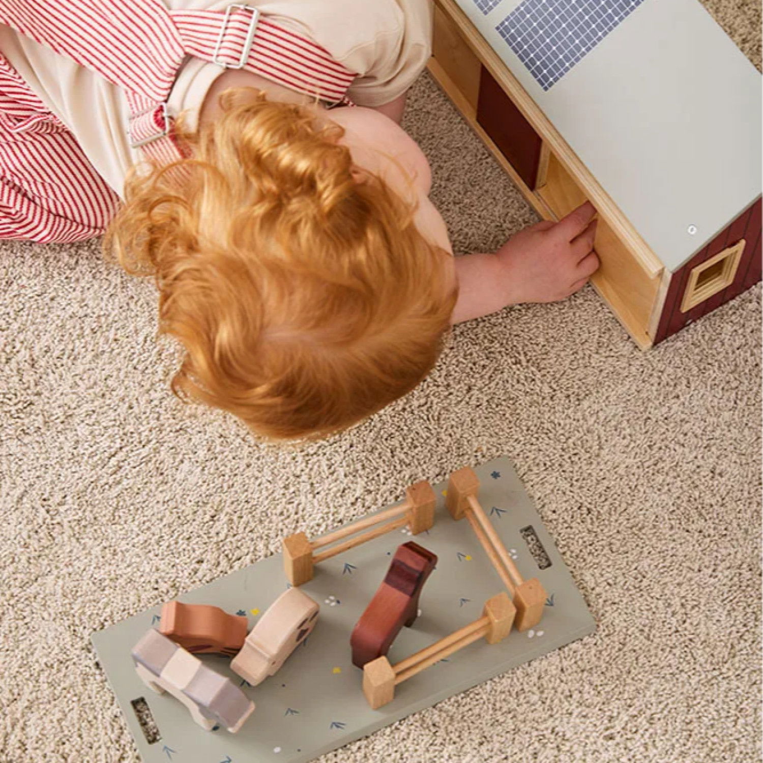 Дървена ферма