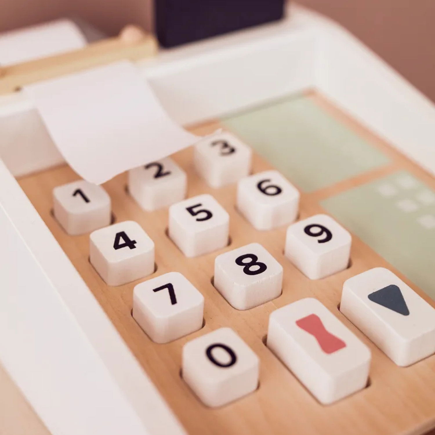 Дървен касов апарат