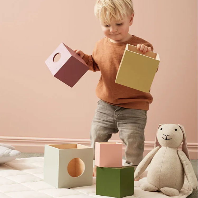 Дървени кубчета за подреждане