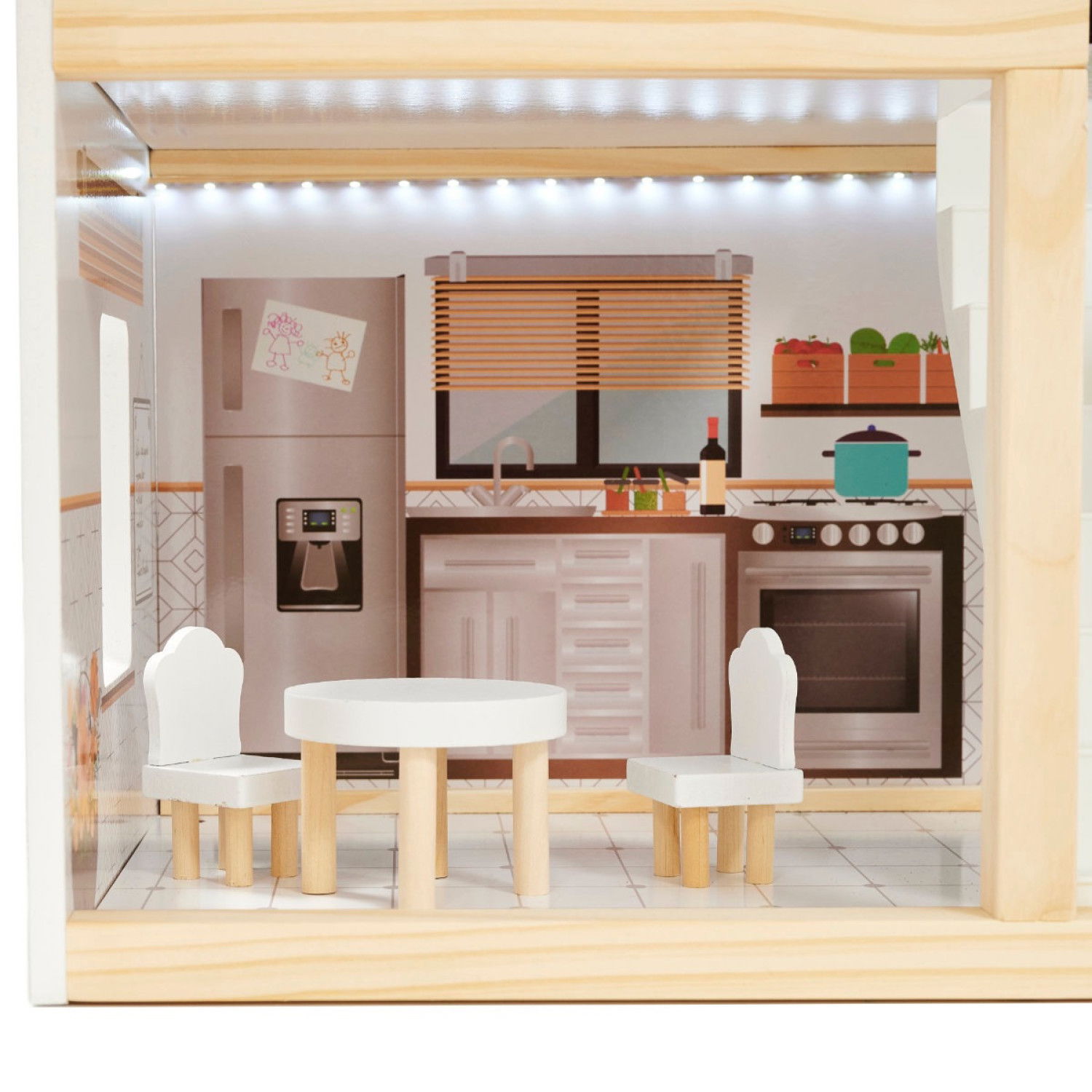 Дървена къща за кукли с LED осветление и аксесоари