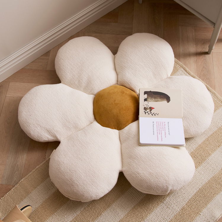 Постелка за под Цвете