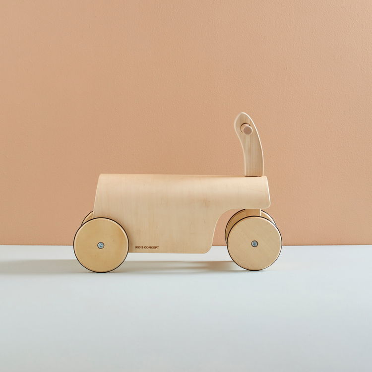 Дървена количка за малки състезатели