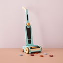 Дървена играчка Прахосмукачка