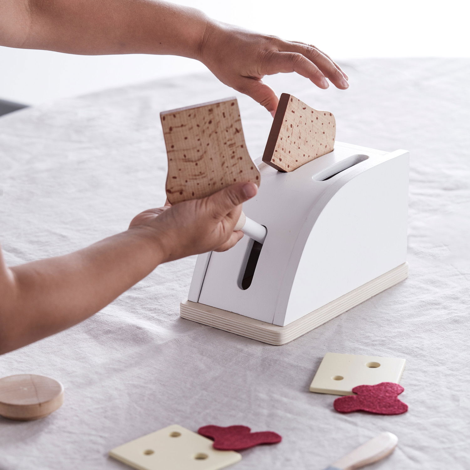 Комплект тостер с аксесоари