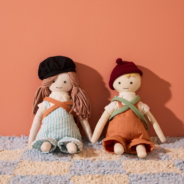 Плюшена кукла Ингрид