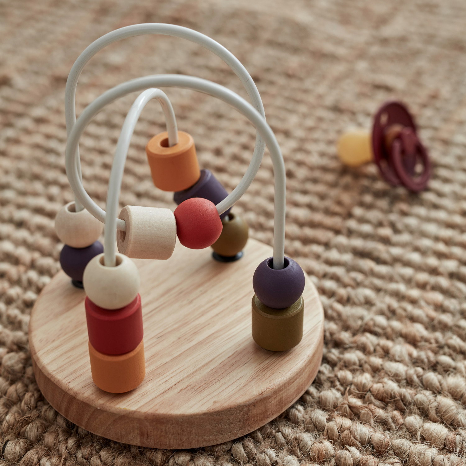 Дървен мини лабиринт с мъниста