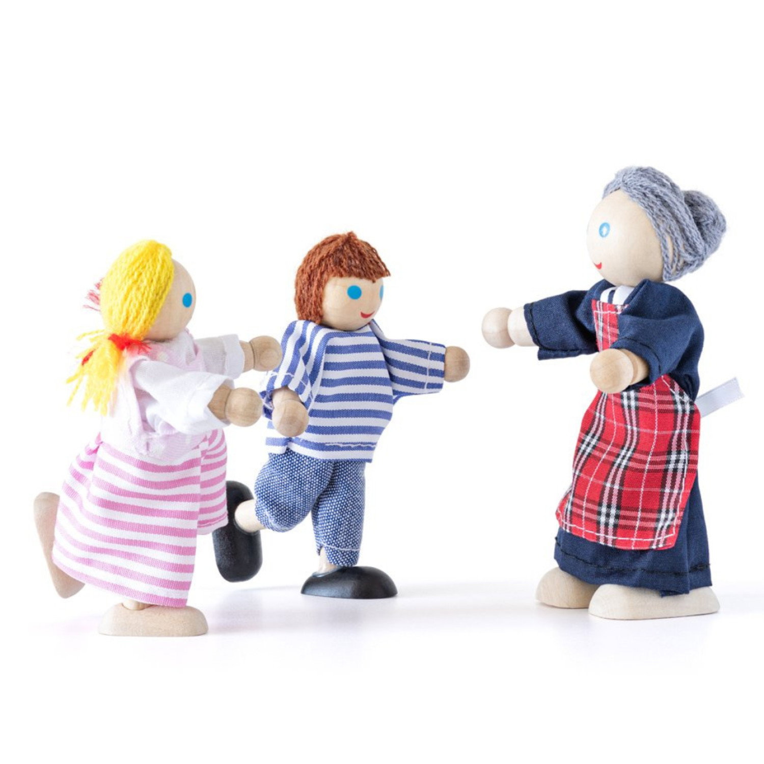 Семейство дървени кукли