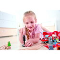 Дървен железопътен комплект Град, Hape