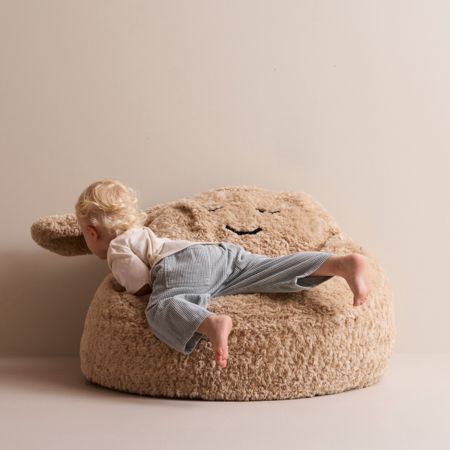 Меко детско кресло Bean Bag Snuggle