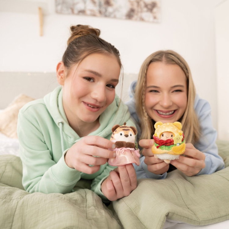 Мека играчка тигърче Тиги с костюм NICI