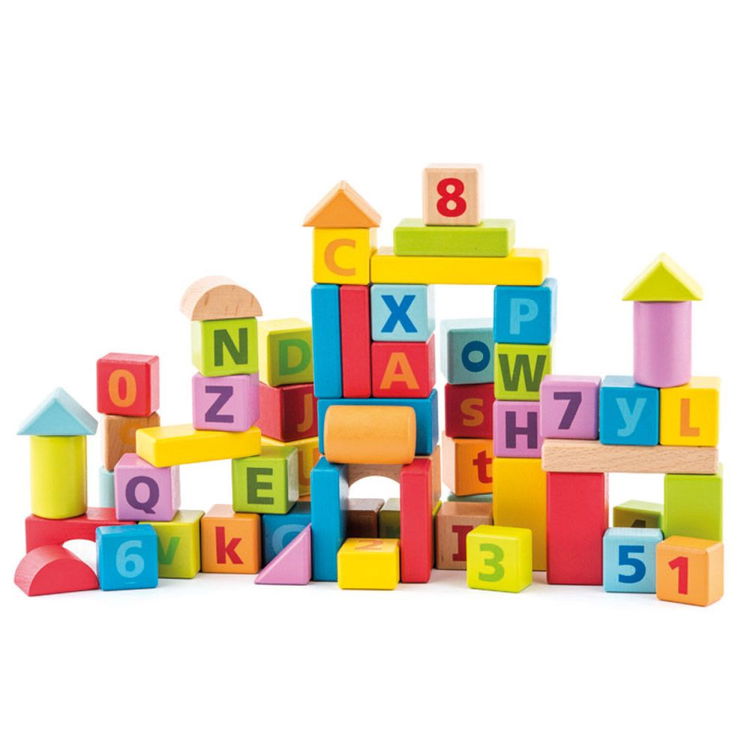 Дървен конструктор с цифри и букви