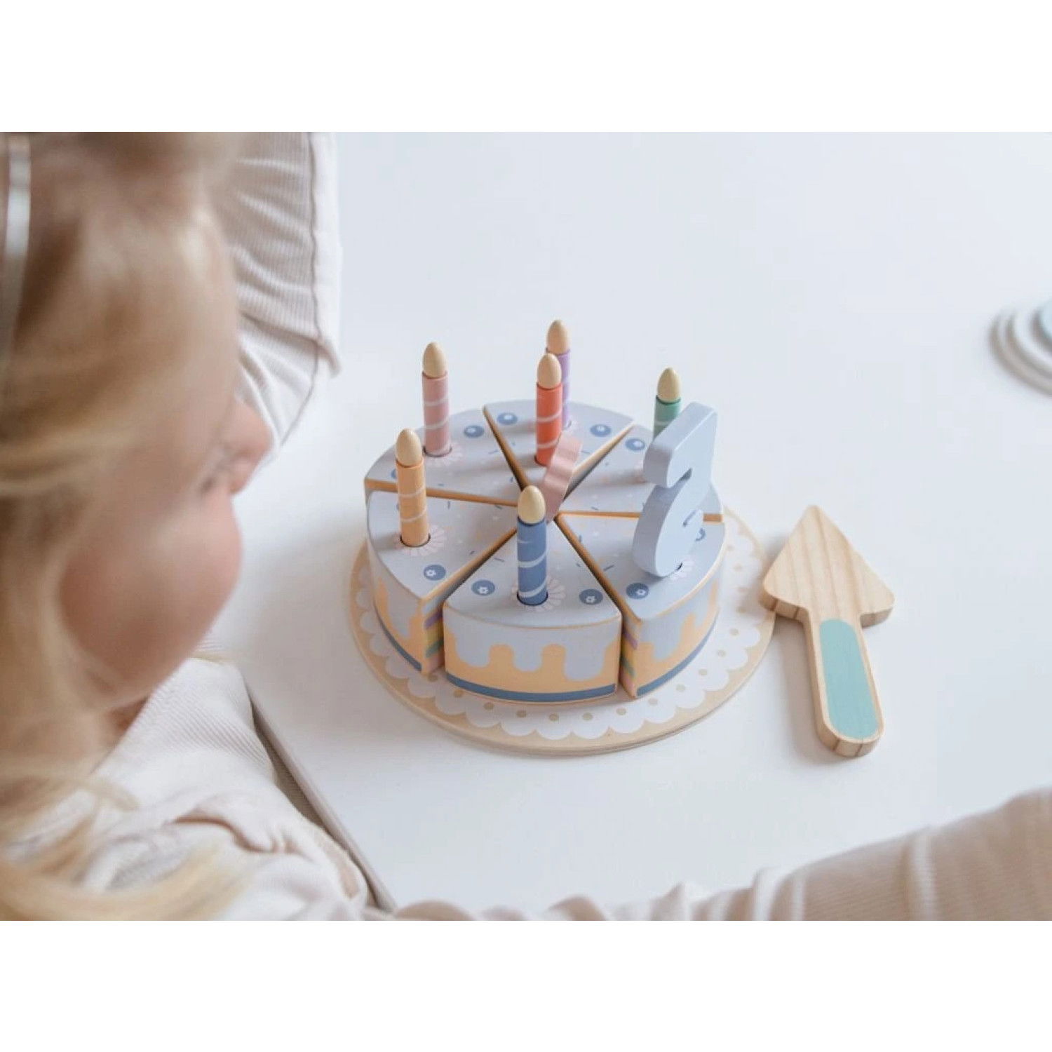 Дървена торта Рожден Ден