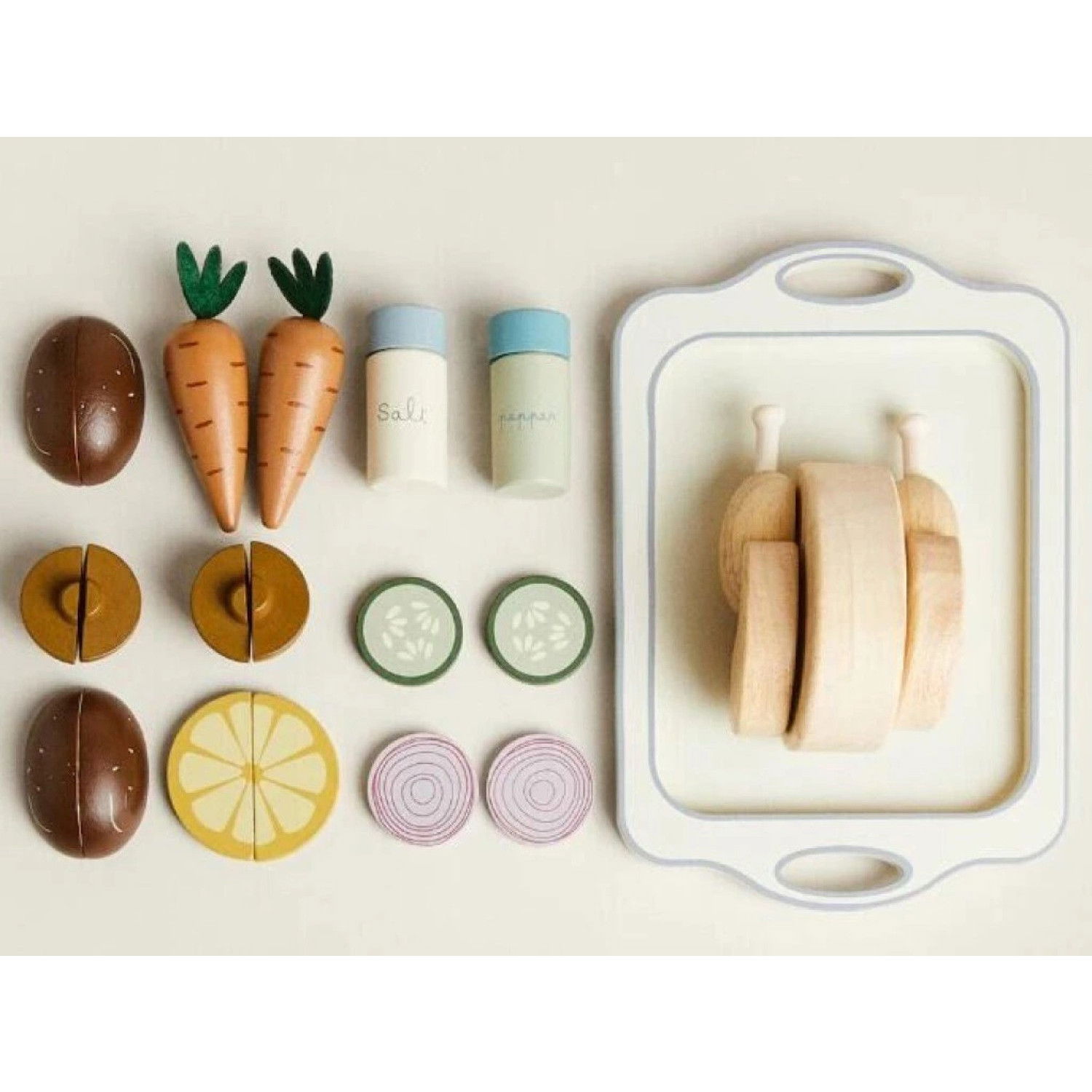 Дървено пиле със зеленчуци