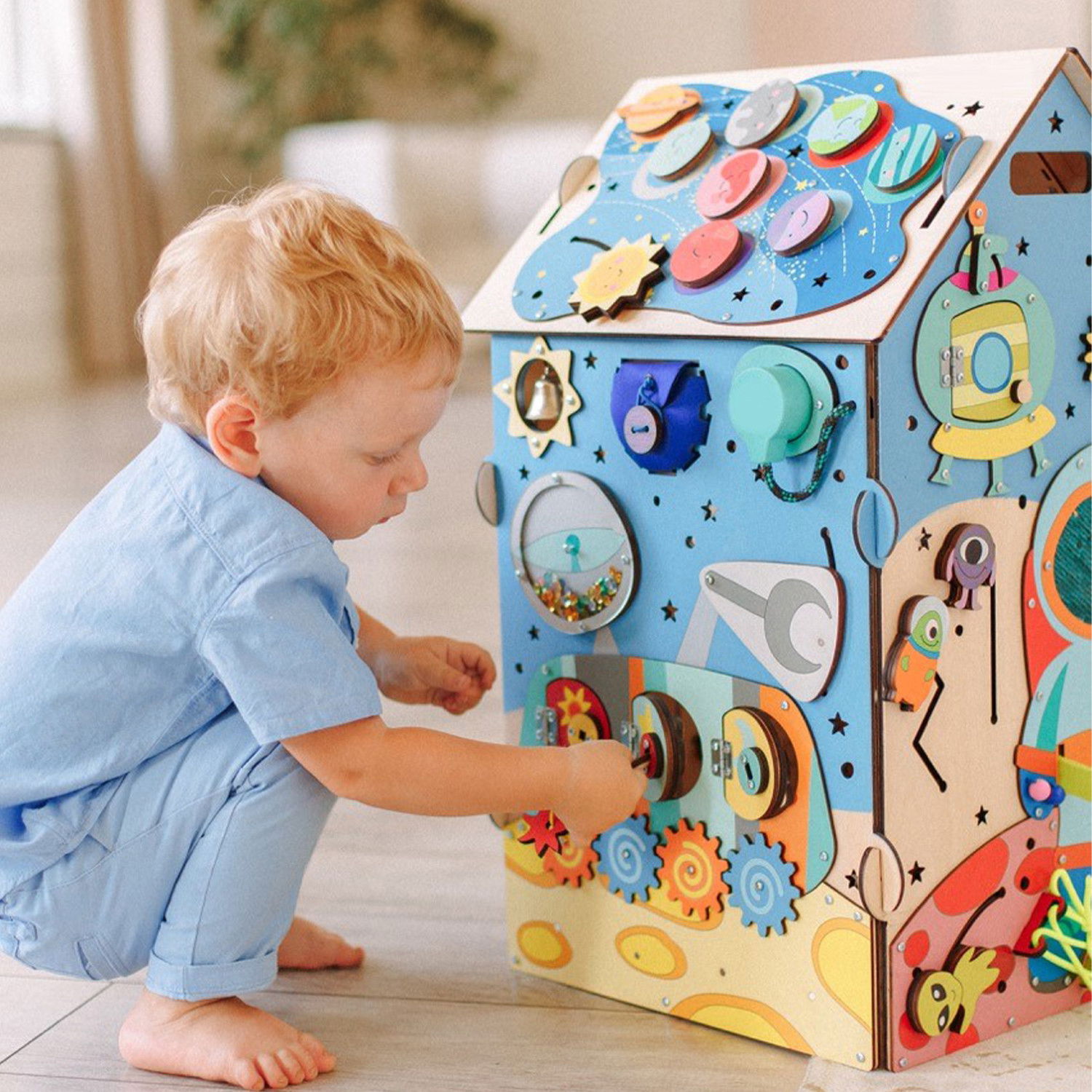 Образователна Къщичка с LED осветление Космос